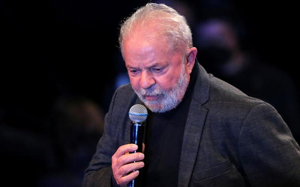 XP cancela divulgação de pesquisa com vantagem para Lula após pressão de bolsonaristas