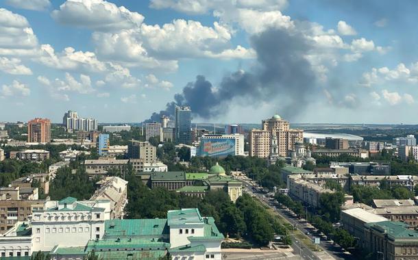 Após derrota em Lughansk, Ucrânia tenta defender Donetsk