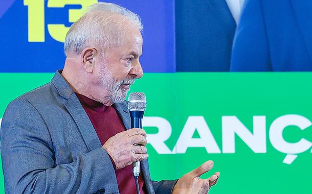 Lula: nunca antes na história do Brasil um 7 de setembro foi usado para fazer campanha eleitoral