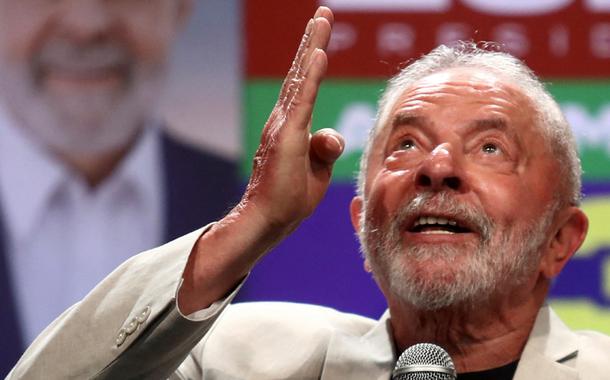 Lula está sendo chantageado pelo 'mercado': querem o ministério da Fazenda e a manutenção dos dividendos da Petrobrás