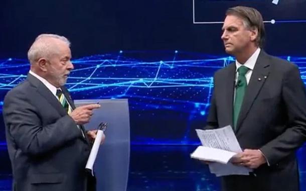 Bolsonaro não quer passar a faixa presidencial para Lula e pode delegar a tarefa a Mourão