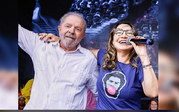 Após agressão machista de Cantanhêde contra Janja, Lula posta foto se declarando à esposa