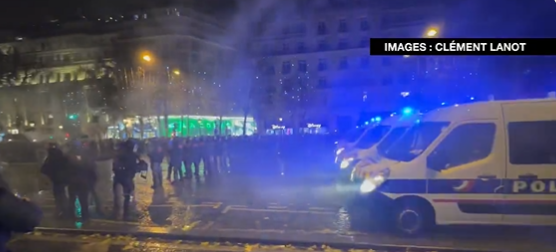 Após derrota na Copa, torcedores franceses entram em confronto com a polícia em Paris