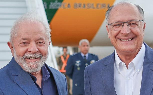 Lula embarca para Argentina e Geraldo Alckmin assume a Presidência da República