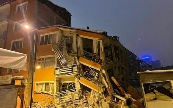Forte terremoto atinge Turquia e Síria e deixa mais de 500 mortos