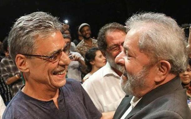 Lula participa hoje em Lisboa de entrega do Prêmio Camões a Chico Buarque