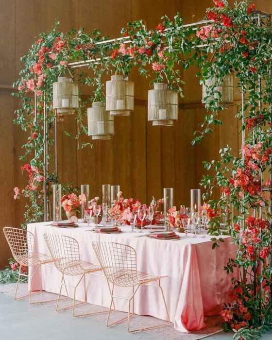 25 Unique Wedding Lights to Brighten Your Day