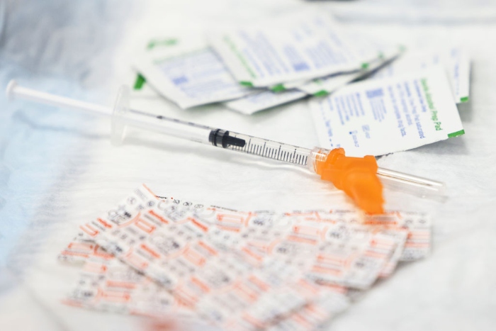 Nightly 12-15-21 photo 2 A dose of the Johnson & Johnson coronavirus vaccine in a New York City vaccination site.