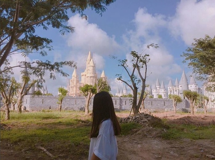 Ảnh: i_______ng Ảnh: i_______ng