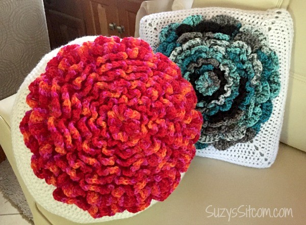 neverending crochet flower pillow pattern