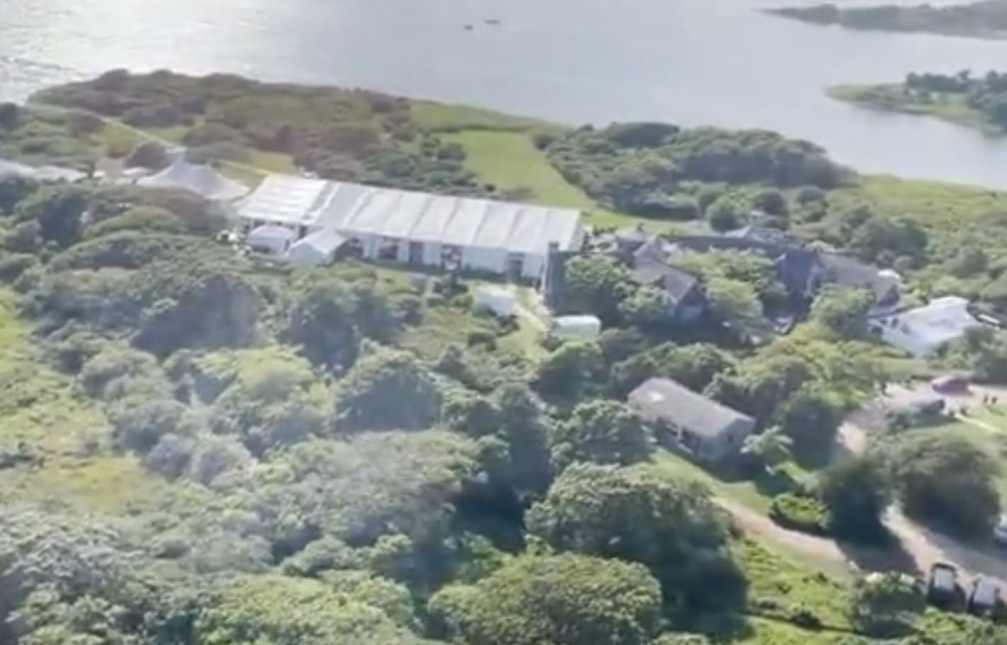 Obama Lied: New Photos Prove He & Michelle Are Full Of **** Obama Lied: New Photos Prove He & Michelle Are Full Of ****