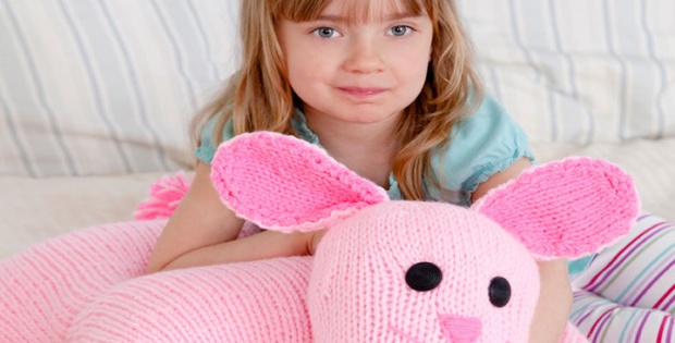 super cute knitted bunny pillow pal | the knitting space