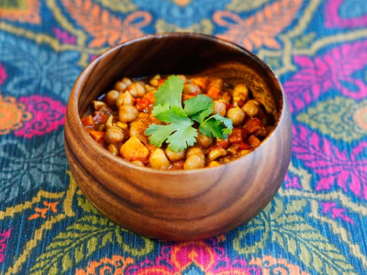 Slow Cooker Vegan Chickpea Chili - Healthy comfort food you can feel good about. Chickpeas, sweet potatoes, cashews and spices.