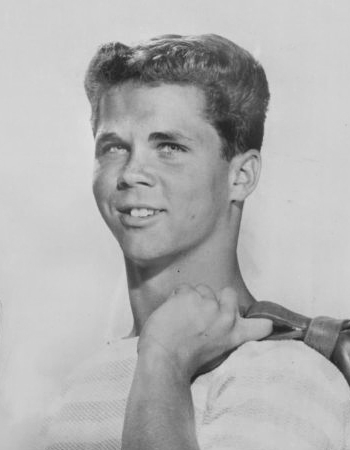 Tony Dow - Wikipedia