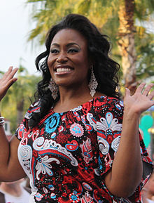 Mandisa at The American Idol Experience in 2009