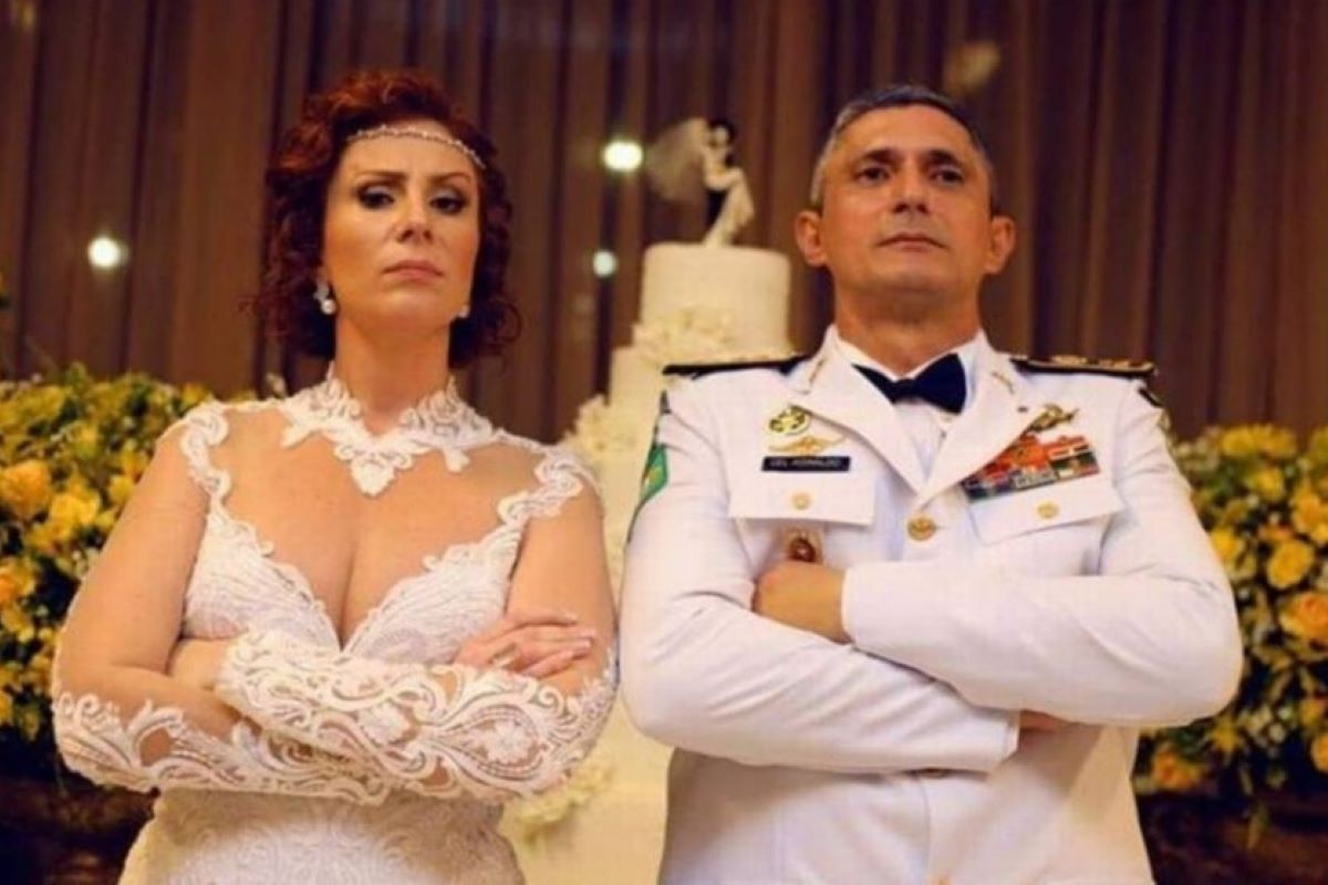 A deputada Carla Zambelli no casamento com coronel Aginaldo - Metrópoles