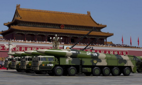 Tên lửa đạn đạo diệt hạm DF-26 Trung Quốc trong một cuộc duyệt binh. Ảnh: Reuters.