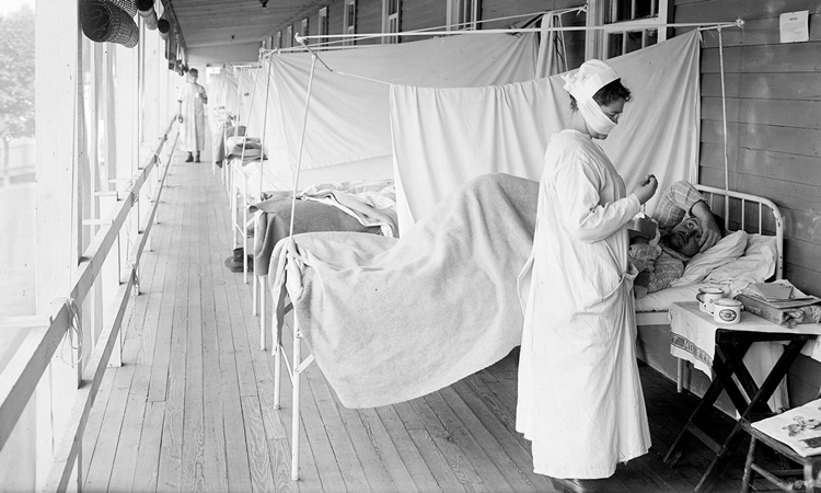 Bệnh nhân cúm được điều trị tại bệnh viện ở Washington năm 1918. Ảnh: Library of Congress.