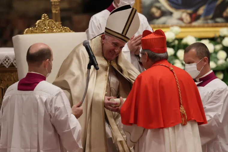 Pope Francis greets Cardinal Enrico Feroci Nov. 28, 2020. Credit: EWTN-CNA Photo/Daniel Ibáñez/Vatican.