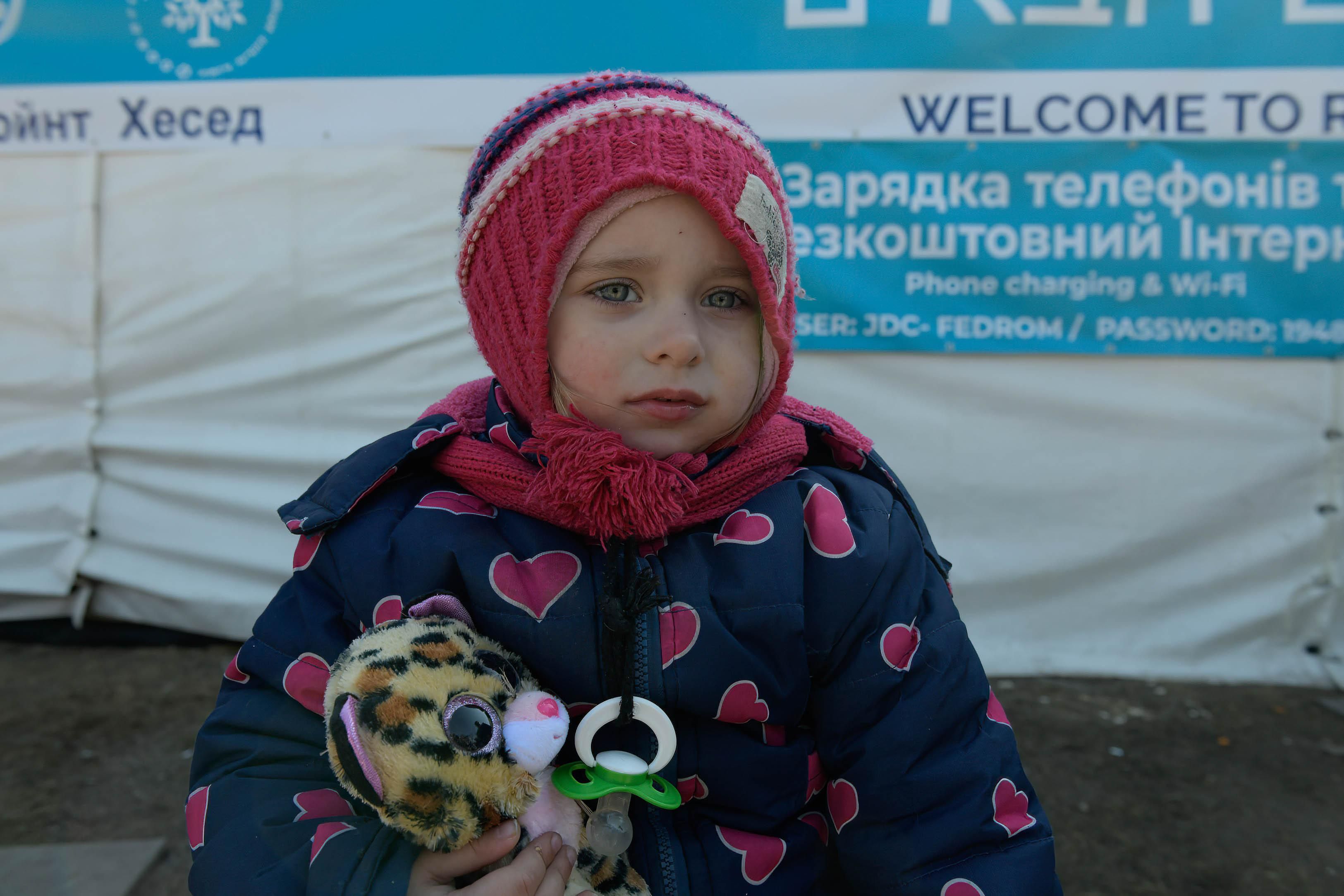 Ukraine Child Refugee