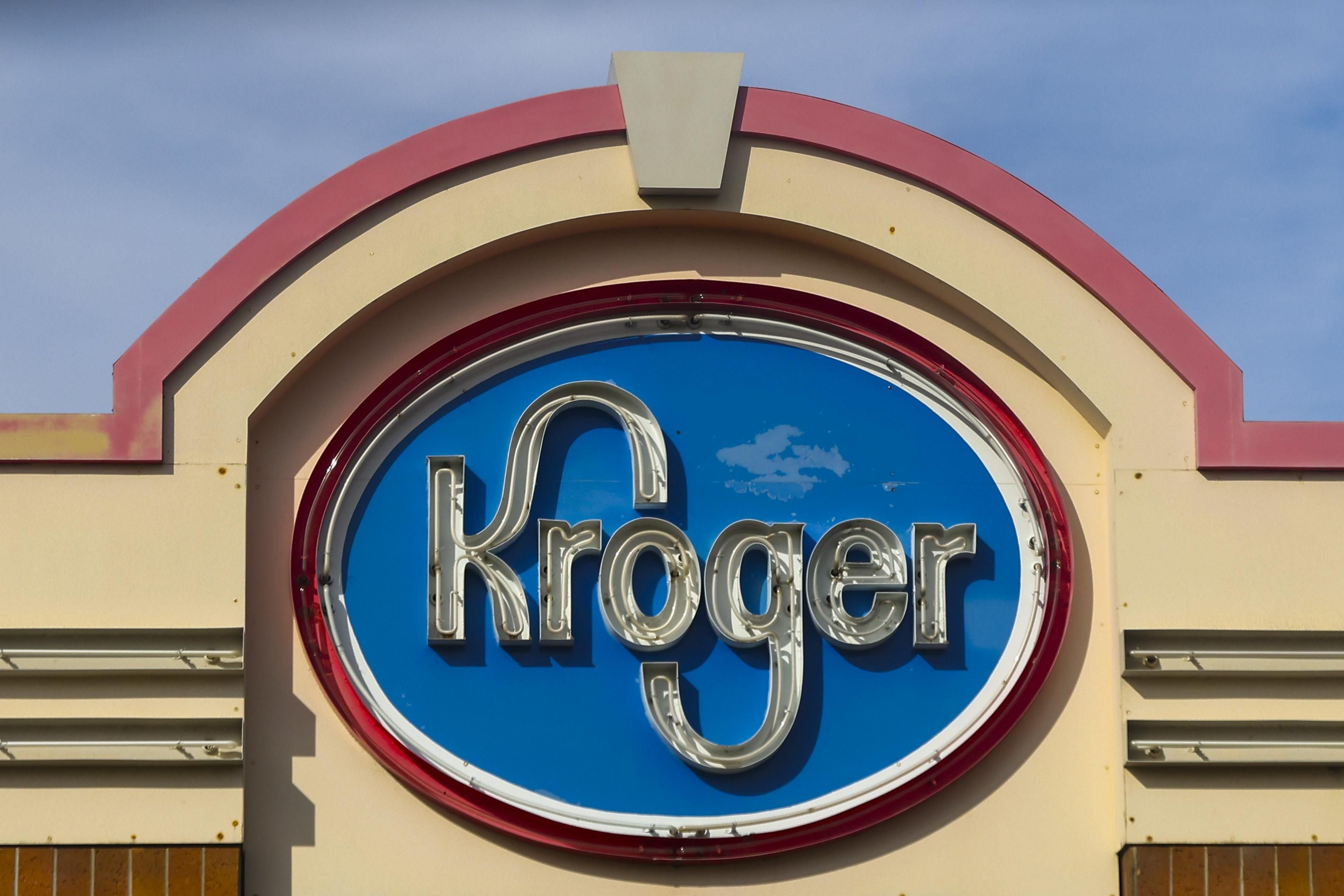 Kroger supermarket sign