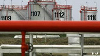 Serbien Russland Gas NIS Jugopetrol Ölrafenerie in Pancevo (AP)