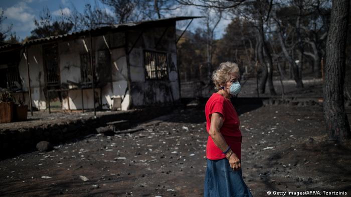 Griechenland | Brände um Athen (Getty Images/AFP/A. Tzortzinis )