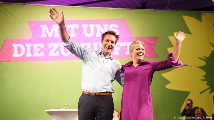 Kleiner Parteitag Grüne Bayern (picture-alliance/dpa/T. Hase)