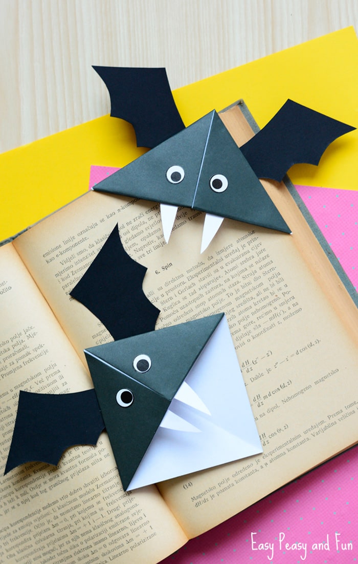 Bat Corner Bookmarks Craft - Halloween Origami for Kids