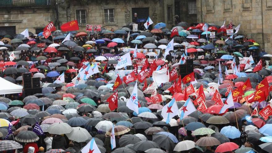 Miles de personas denuncia en Galicia los "recortes" en la salud pública