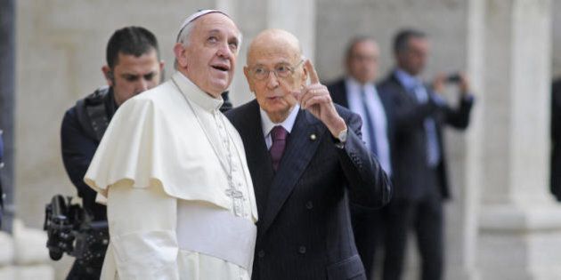 Giorgio Napolitano si ispira a Papa Francesco e chiede ...