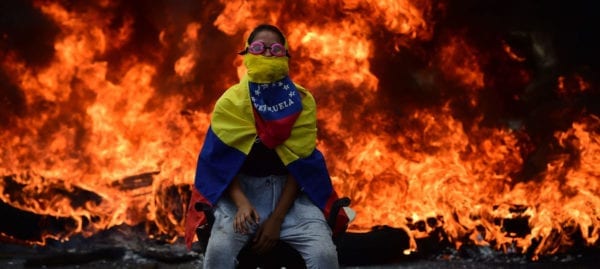 TOPSHOT-VENEZUELA-OPPOSITION-PROTEST