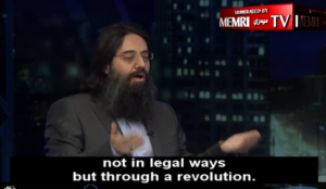 Iranian researcher: US ruled by oligarchy, needs a revolution, either from within or from the outside