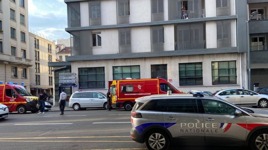 Lyon : deux policiers bless&eacute;s lors de l&rsquo;interpellation de mineurs isol&eacute;s