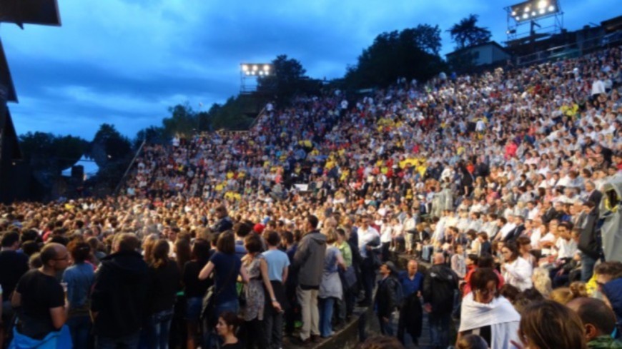 Nuits de Fourvi&egrave;re : 76 000 spectateurs accueillis malgr&eacute; les jauges r&eacute;duites et le pass sanitaire