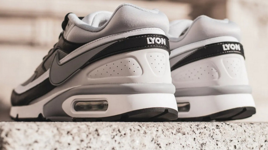 Lyon s&rsquo;affiche sur une c&eacute;l&egrave;bre paire de sneakers sign&eacute;e Nike !