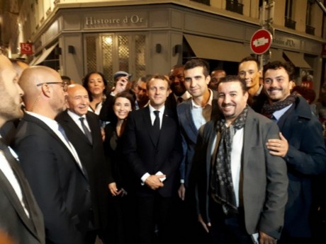 Emmanuel Macron, Morgan Griffond et des militants LREM pro-Collomb - DR