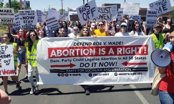 Non à la suppression de l’arrêt Roe v. Wade, Oui au droit à l'avortement pour les femmes Américaines !