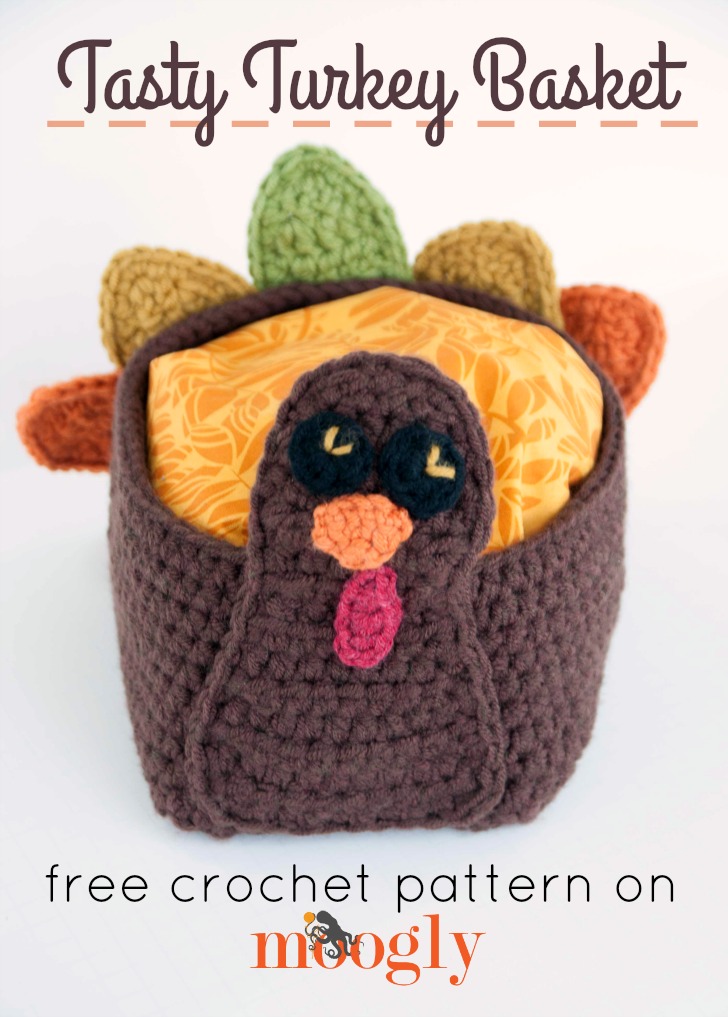 Tasty Turkey Basket - free crochet pattern on Mooglyblog.com! Happy Thanksgiving!