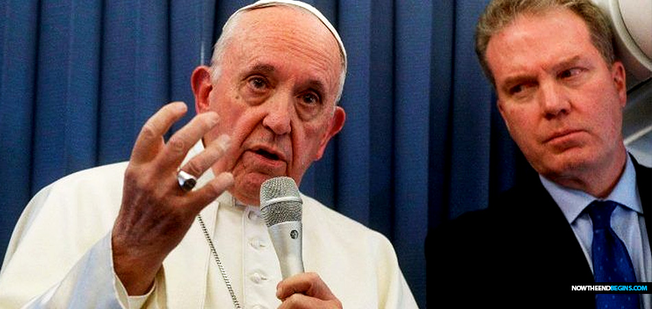 vatican-spokesman-greg-burke-deputy-paloma-ovejero-resign-pope-francis-unholy-father