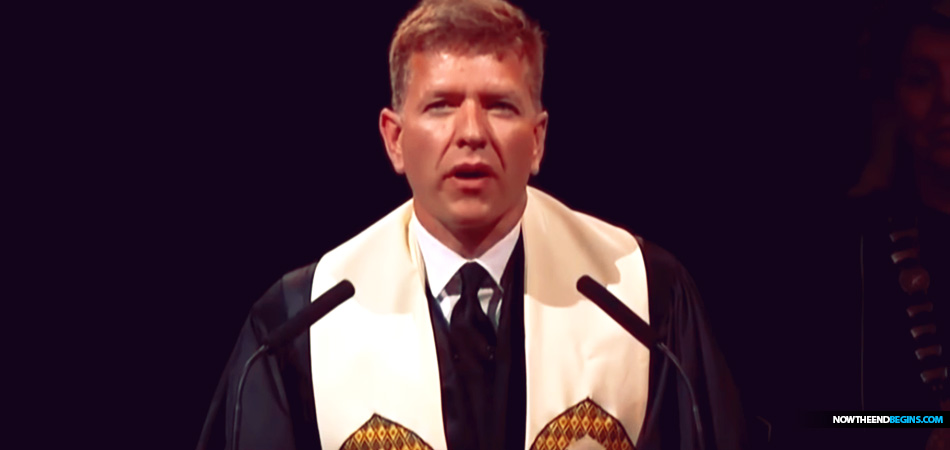 Baylor University Prayer Denounces “Straight White Men”