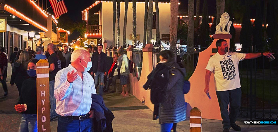 nteb-street-preaching-saint-augustine-florida-nights-of-lights-2021-king-james-holy-bible-01