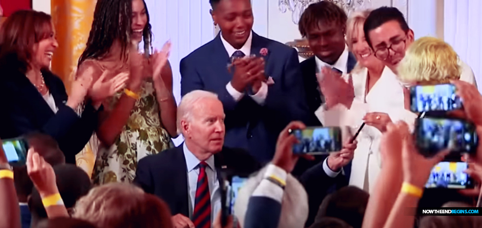 joe-biden-hoilds-massive-lgbtqia-pride-celebration-at-white-house-while-america-crumbles