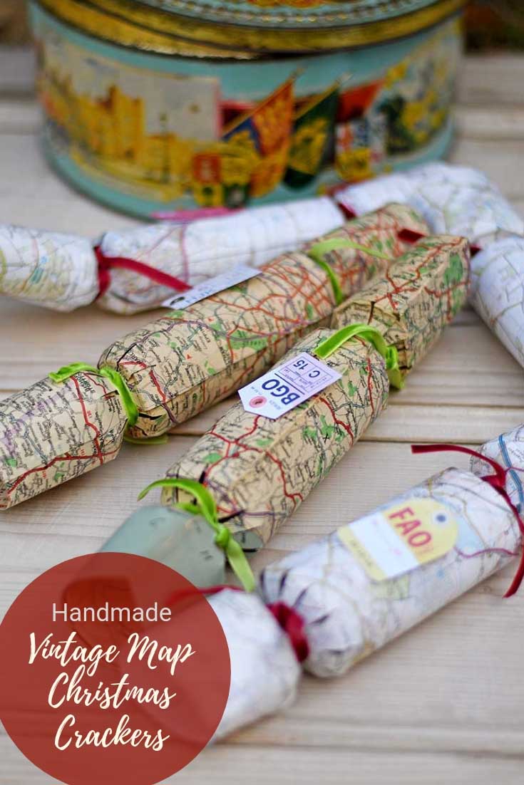 How to make your own Christmas Crackers with vintage maps