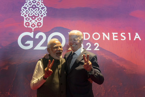 President Joe Biden poses with India's Prime Minister Narendra Modi.