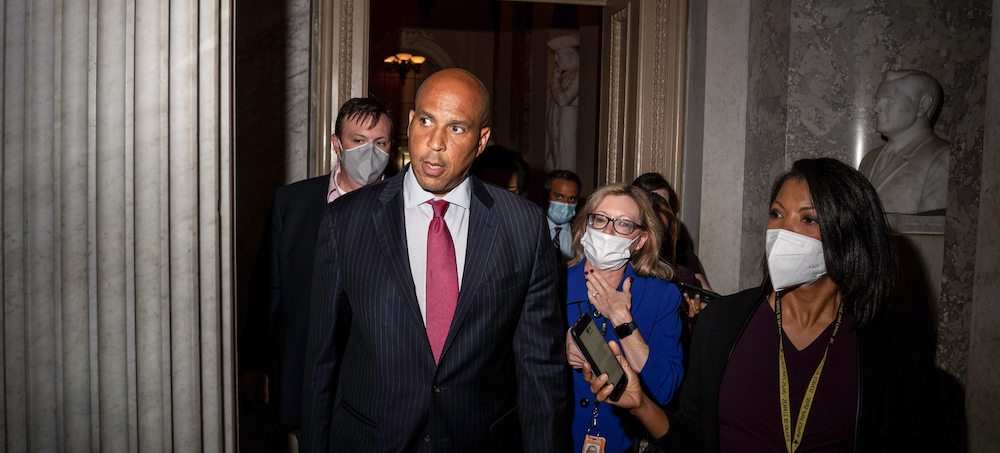 Sen. Cory Booker, D-NJ, speaks with members of the press after once-promising negotiations for a sweeping bipartisan police reform bill had broken down on Sept. 22, 2021, in Washington, D.C. (photo: Kent Nishimura/Getty Images)