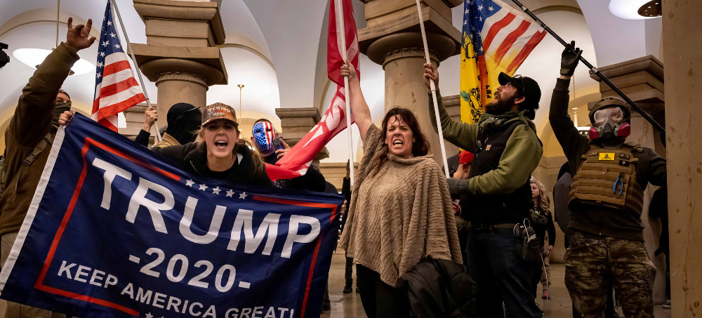 January 6th rioters in US Capitol. (photo: Brent Stirton/Getty)