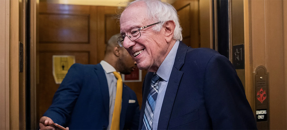 Sen. Bernie Sanders, I-Vt., is seen in the Capitol after the senate conducted a procedural vote on the infrastructure bill on Wednesday, July 21, 2021. (photo: Tom Williams/CQ-Roll Call/Getty Images)
