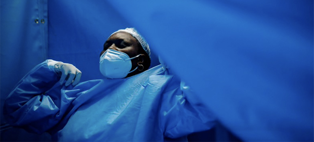 South Africa is dealing with a large uptick in COVID cases, driven by a new, heavily mutated variant called Omicron. (photo: Guillem Sartorio/AFP/Getty Images)