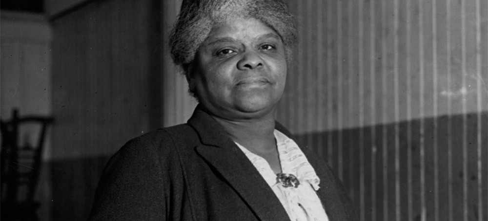 American journalist and civil rights activist Ida B. Wells in 1920. (photo: Chicago History Museum/Getty Images)